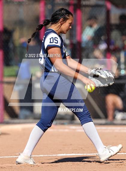 Thumbnail 3 in Columbine vs Douglas County (CHSAA 5A Championship Final) photogallery.