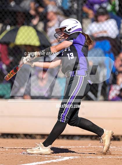 Thumbnail 2 in Columbine vs Douglas County (CHSAA 5A Championship Final) photogallery.