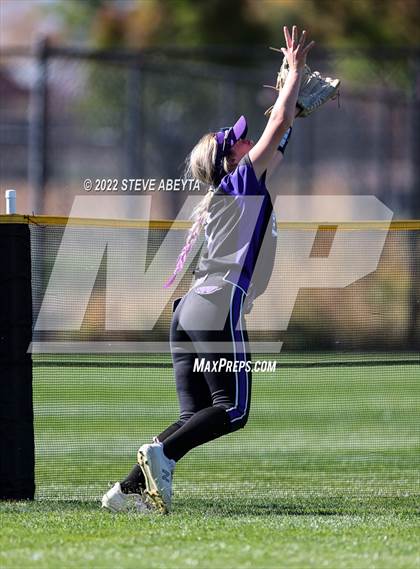 Thumbnail 2 in Columbine vs Douglas County (CHSAA 5A Championship Final) photogallery.