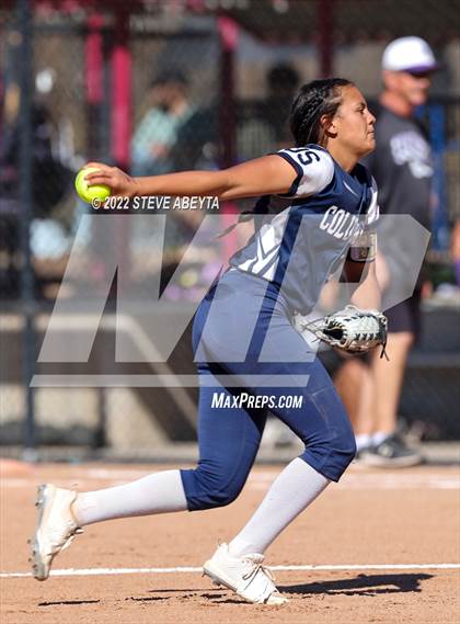 Thumbnail 3 in Columbine vs Douglas County (CHSAA 5A Championship Final) photogallery.