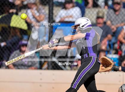 Thumbnail 3 in Columbine vs Douglas County (CHSAA 5A Championship Final) photogallery.