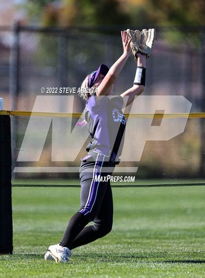 Thumbnail 3 in Columbine vs Douglas County (CHSAA 5A Championship Final) photogallery.
