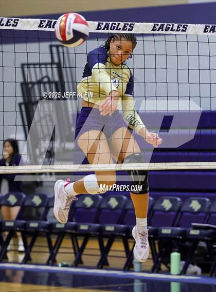 Thumbnail 2 in Archbishop McCarthy @ North Broward Prep photogallery.