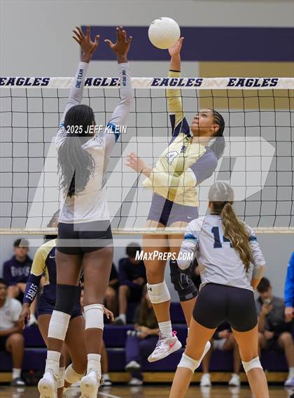 Thumbnail 1 in Archbishop McCarthy @ North Broward Prep photogallery.