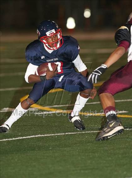 Thumbnail 3 in Pleasant Grove vs. Florin photogallery.
