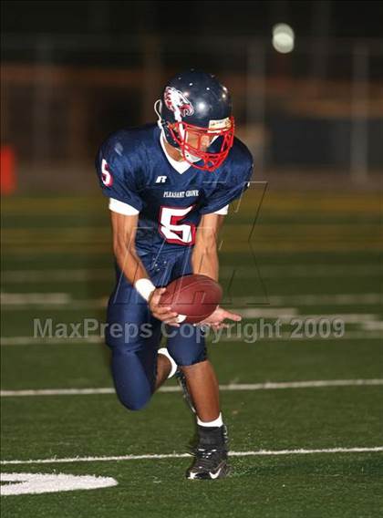 Thumbnail 3 in Pleasant Grove vs. Florin photogallery.