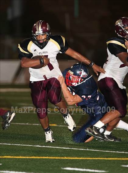 Thumbnail 3 in Pleasant Grove vs. Florin photogallery.