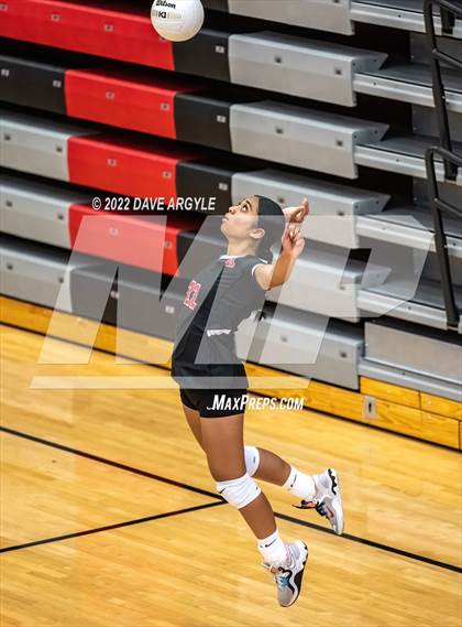 Thumbnail 3 in Orem vs American Fork (Rocky Mountain JV/Sophomore Tournament) photogallery.