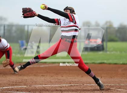 Thumbnail 3 in Amanda-Clearcreek @ Logan Elm photogallery.