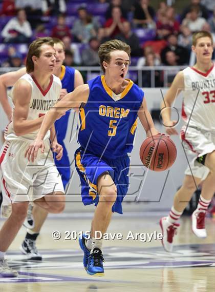 Thumbnail 3 in Bountiful vs. Orem (UHSAA 4A Semifinal) photogallery.