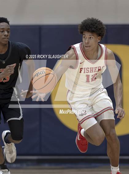 Thumbnail 1 in Fishers vs. Manual (Bank Of O'Fallon Shootout) photogallery.
