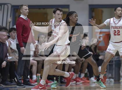 Thumbnail 1 in Fishers vs. Manual (Bank Of O'Fallon Shootout) photogallery.