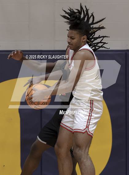 Thumbnail 3 in Fishers vs. Manual (Bank Of O'Fallon Shootout) photogallery.