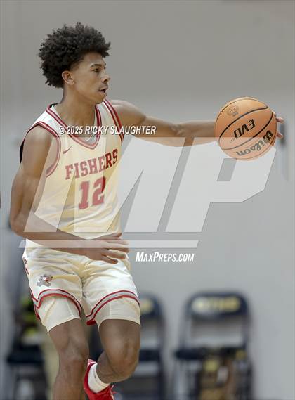 Thumbnail 1 in Fishers vs. Manual (Bank Of O'Fallon Shootout) photogallery.