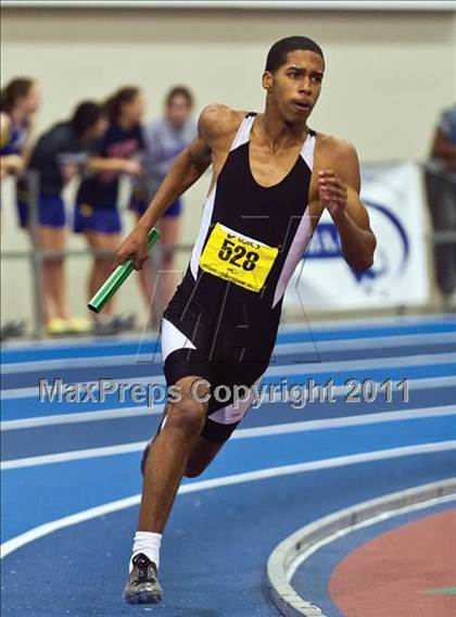 Thumbnail 2 in MIAA Division 1 Indoor Championships (Boys Track Events) photogallery.