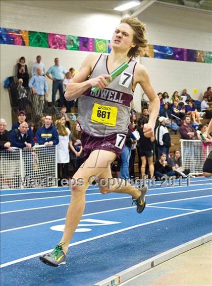Thumbnail 2 in MIAA Division 1 Indoor Championships (Boys Track Events) photogallery.