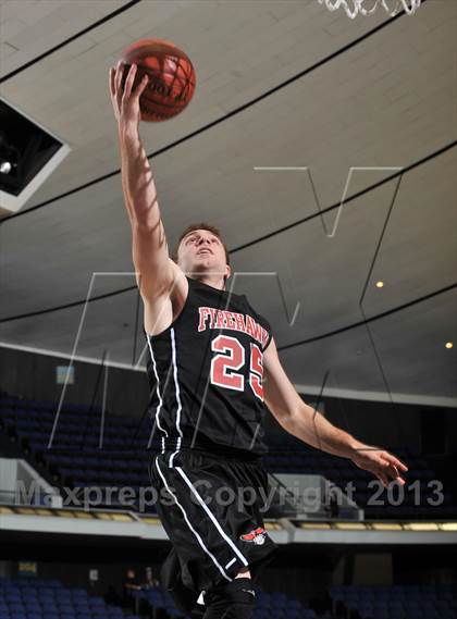 Thumbnail 3 in Rolling Hills Prep vs. Shalhevet (CIF SS 5A Final) photogallery.
