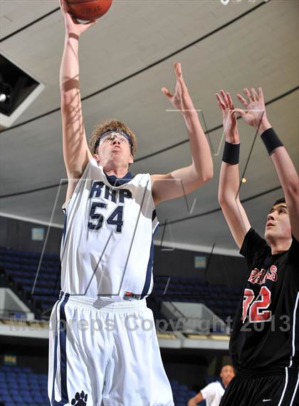 Thumbnail 3 in Rolling Hills Prep vs. Shalhevet (CIF SS 5A Final) photogallery.