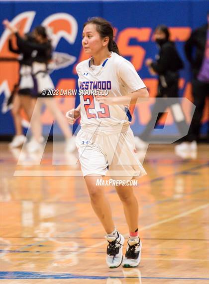 Thumbnail 3 in Cesar Chavez vs Westwood (AIA 6A Round 1 Playoff) photogallery.