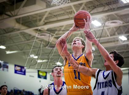 Thumbnail 3 in Lubbock Christian @ Lubbock Titans photogallery.