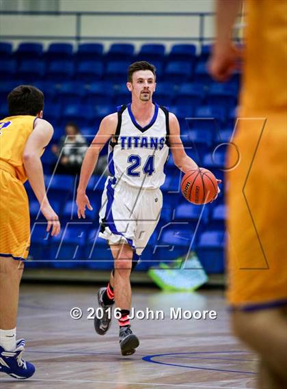 Thumbnail 2 in Lubbock Christian @ Lubbock Titans photogallery.
