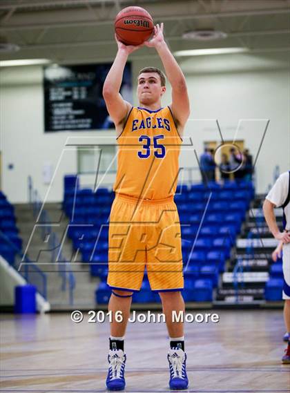 Thumbnail 2 in Lubbock Christian @ Lubbock Titans photogallery.