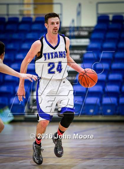 Thumbnail 3 in Lubbock Christian @ Lubbock Titans photogallery.