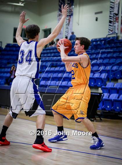 Thumbnail 2 in Lubbock Christian @ Lubbock Titans photogallery.