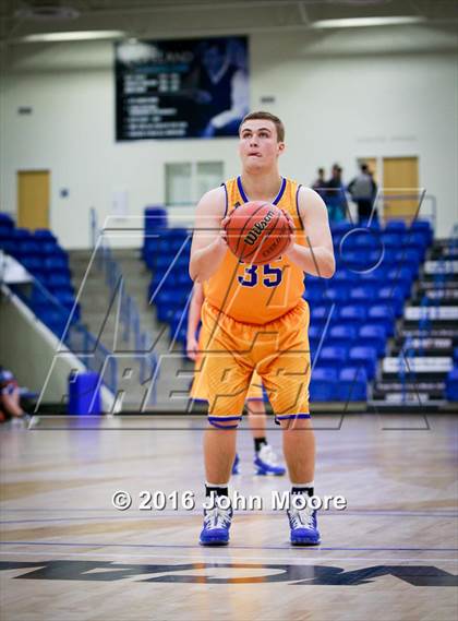 Thumbnail 3 in Lubbock Christian @ Lubbock Titans photogallery.