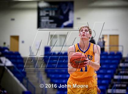 Thumbnail 2 in Lubbock Christian @ Lubbock Titans photogallery.