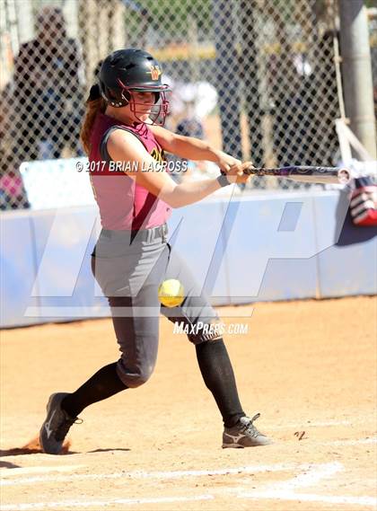 Thumbnail 3 in West Nassau vs St. Cloud (Kissimmee Klassic) photogallery.
