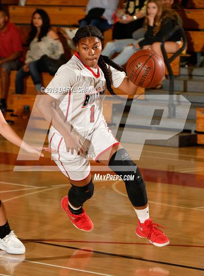 Thumbnail 3 in Pasadena vs Torrance (Mark Keppel Tournament) photogallery.