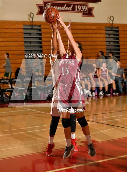 Thumbnail 2 in Pasadena vs Torrance (Mark Keppel Tournament) photogallery.