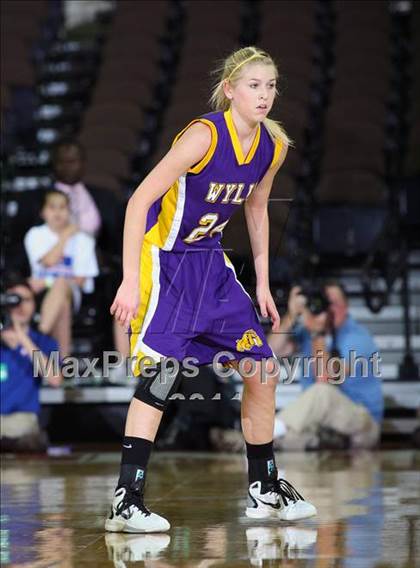 Thumbnail 2 in Rockport-Fulton vs. Wylie (UIL 3A Semilfinal) photogallery.