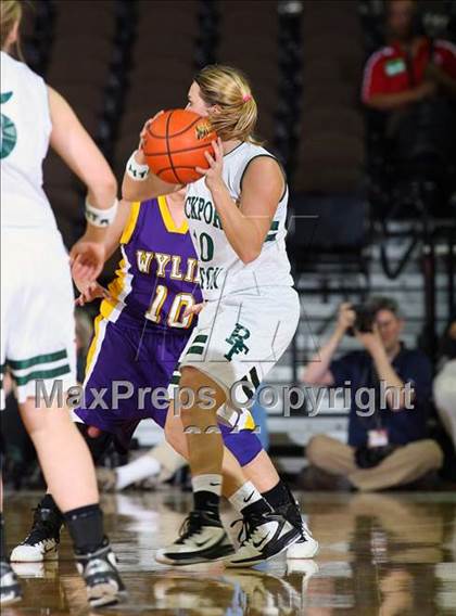 Thumbnail 3 in Rockport-Fulton vs. Wylie (UIL 3A Semilfinal) photogallery.