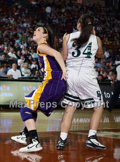 Thumbnail 1 in Rockport-Fulton vs. Wylie (UIL 3A Semilfinal) photogallery.