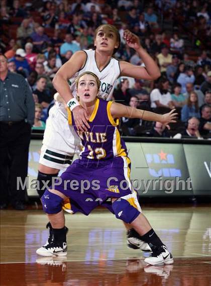 Thumbnail 2 in Rockport-Fulton vs. Wylie (UIL 3A Semilfinal) photogallery.