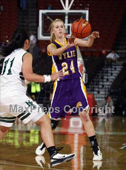 Thumbnail 1 in Rockport-Fulton vs. Wylie (UIL 3A Semilfinal) photogallery.