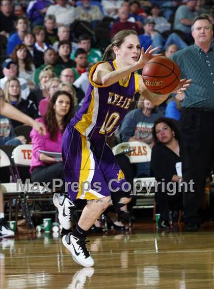 Thumbnail 1 in Rockport-Fulton vs. Wylie (UIL 3A Semilfinal) photogallery.