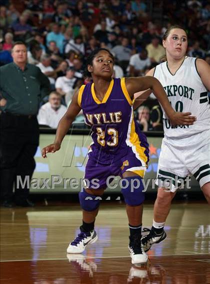 Thumbnail 2 in Rockport-Fulton vs. Wylie (UIL 3A Semilfinal) photogallery.