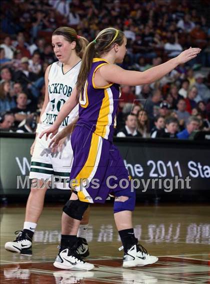 Thumbnail 2 in Rockport-Fulton vs. Wylie (UIL 3A Semilfinal) photogallery.