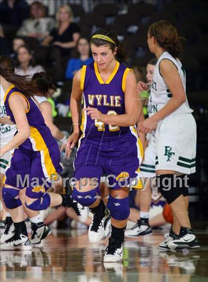 Thumbnail 1 in Rockport-Fulton vs. Wylie (UIL 3A Semilfinal) photogallery.