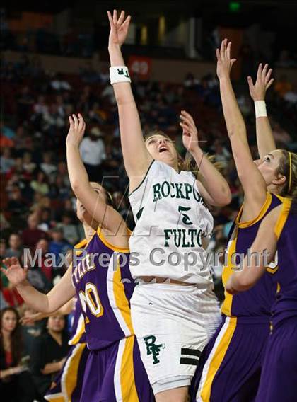 Thumbnail 3 in Rockport-Fulton vs. Wylie (UIL 3A Semilfinal) photogallery.