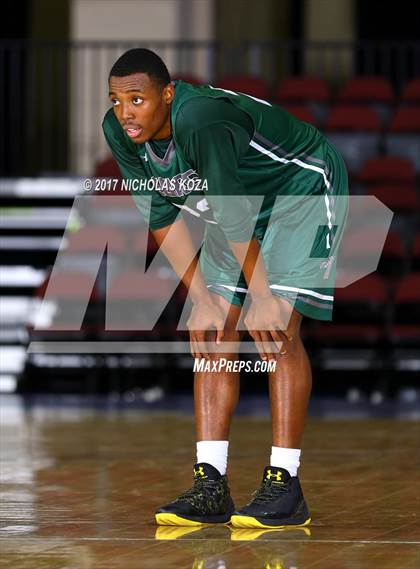 Thumbnail 1 in George Washington vs. Lone Peak (Tarkanian Classic) photogallery.