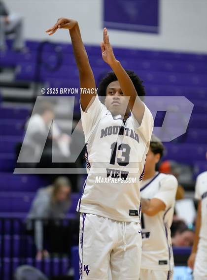 Thumbnail 1 in Severance @ Mountain View photogallery.