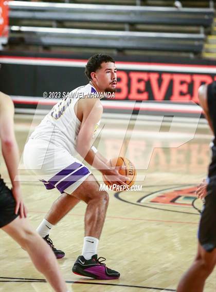Thumbnail 2 in Price vs Lynwood (Beverly Hills Tournament) photogallery.