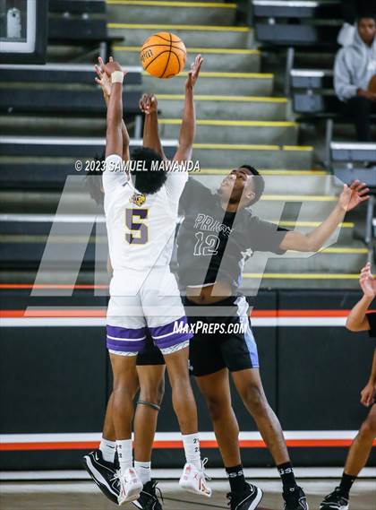 Thumbnail 1 in Price vs Lynwood (Beverly Hills Tournament) photogallery.