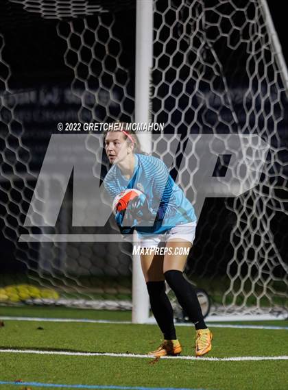 Thumbnail 1 in St. Joseph vs Staples (FCIAC Finals) photogallery.