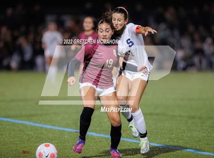 Thumbnail 2 in St. Joseph vs Staples (FCIAC Finals) photogallery.