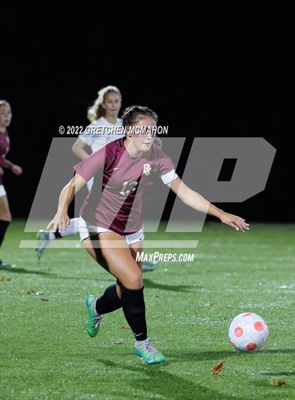 Thumbnail 1 in St. Joseph vs Staples (FCIAC Finals) photogallery.